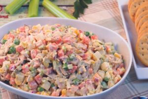 Ensalada rusa con pollo: Aprende a preparar esta deliciosa receta para el verano