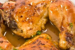 Muslos de Pollo a la Sartén: ¡Jugosos y Sabrosos!