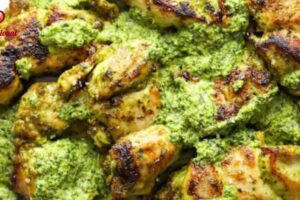 Aprende a preparar pollo al cilantro, una receta diferente y deliciosa