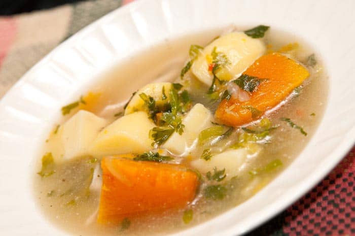 Sopa con pollo