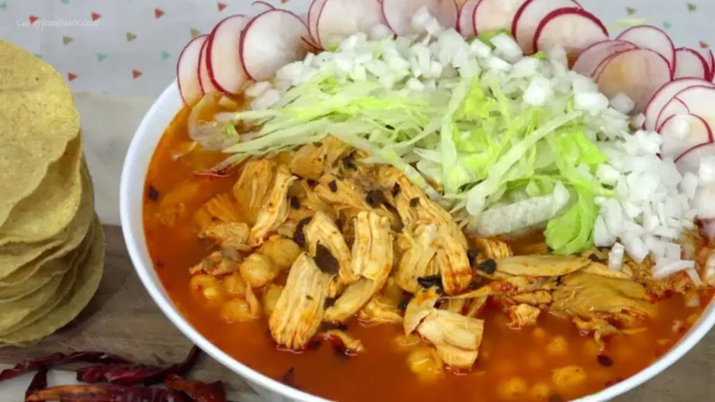 Pozole de pollo facil de hacer