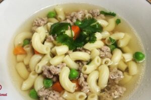 Sopa Aguada de Conchitas: Receta Tradicional y Con Qué Acompañarla
